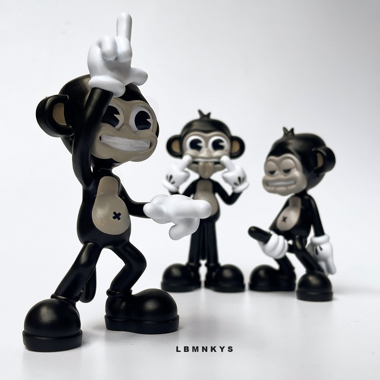 Monkeying Around OG mono LE 15